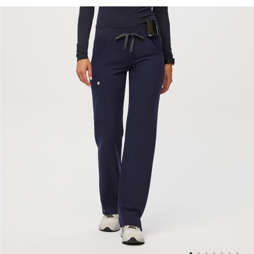 FIGS KADE CARGO HIGHWAISTED LARGE PETITE PANTS
